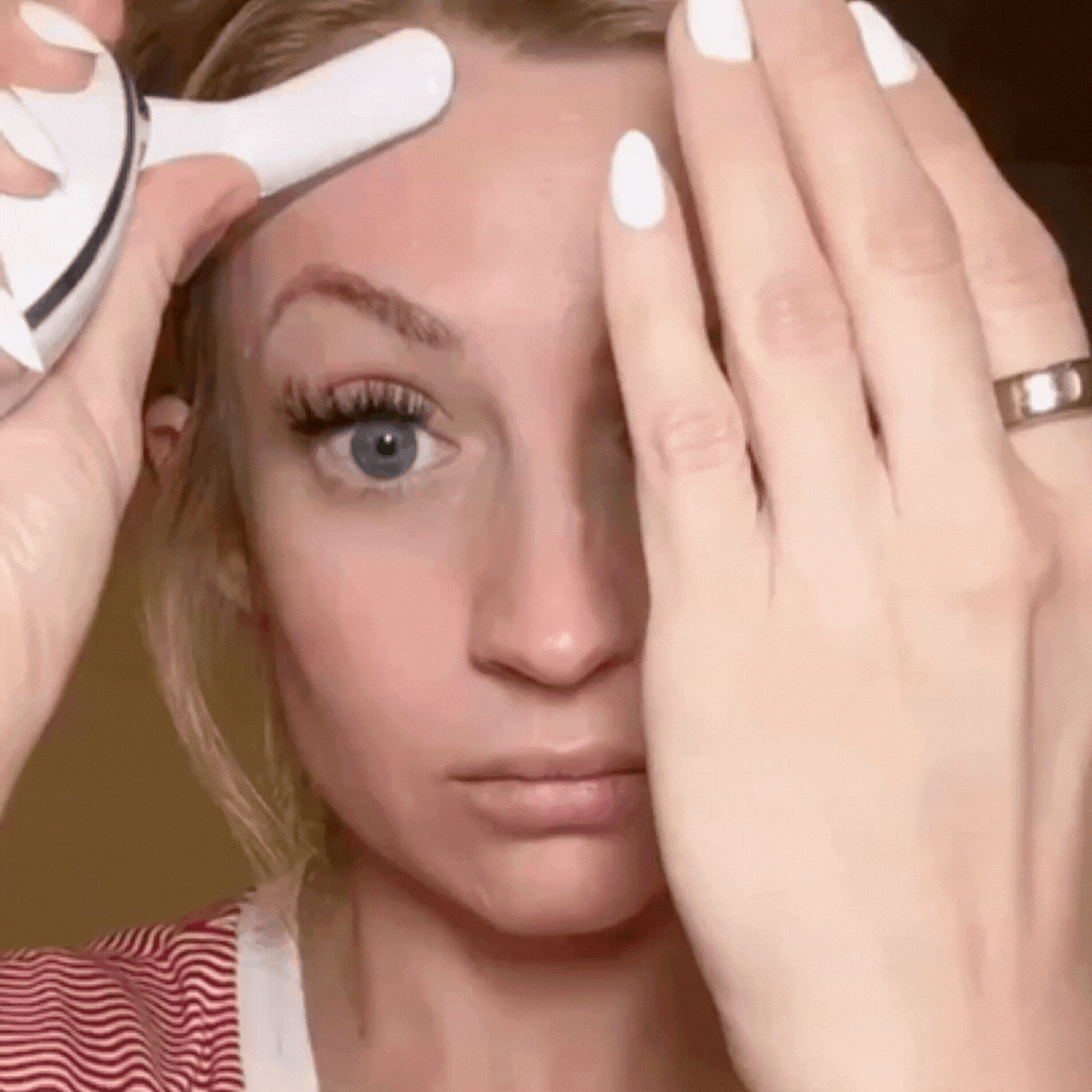 Dispozitiv Lifting Facial 3-în-1 cu Micromasaj